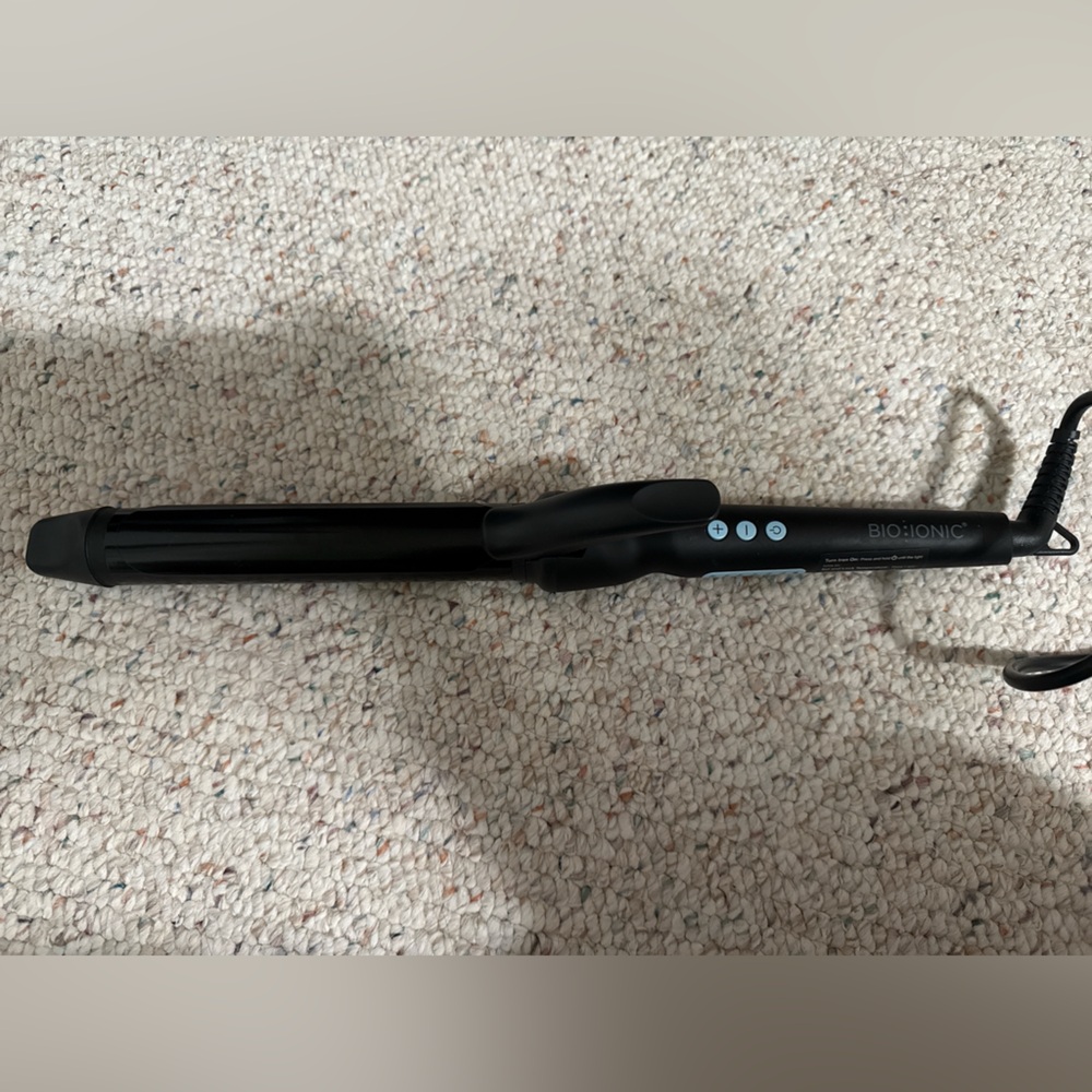 Bio Ionic Black Curling Iron